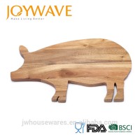 New design hot selling pig animal shaped acacia wood cutting chopping board